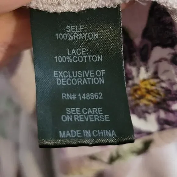 Torrid Lavender Floral Blouse - Picture 6 of 12